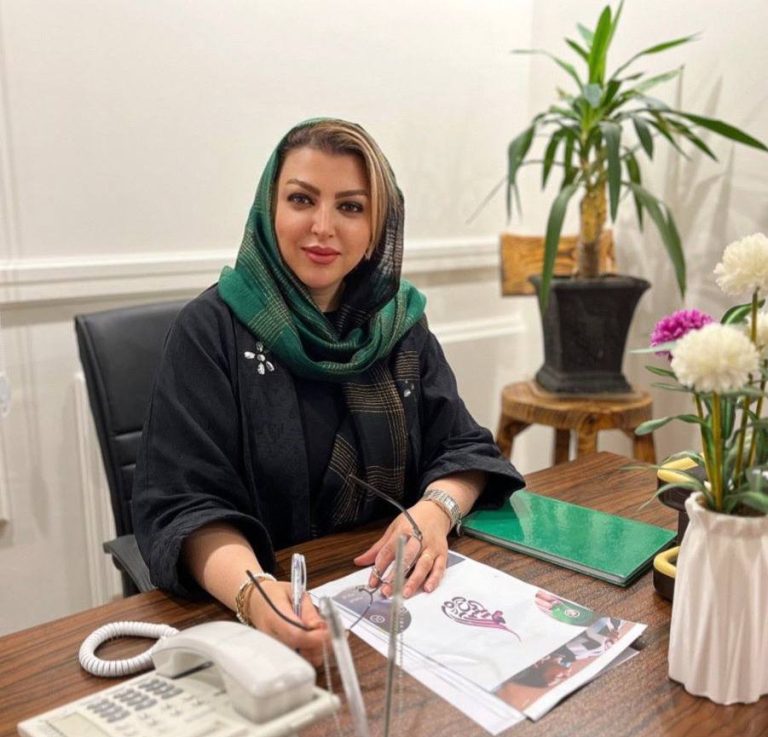 خانم مروارید طباطبایی