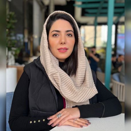 خانم الهام باقری | کلینیک روانشناسی و روان درمانی ندای آگاهی تا آرامش