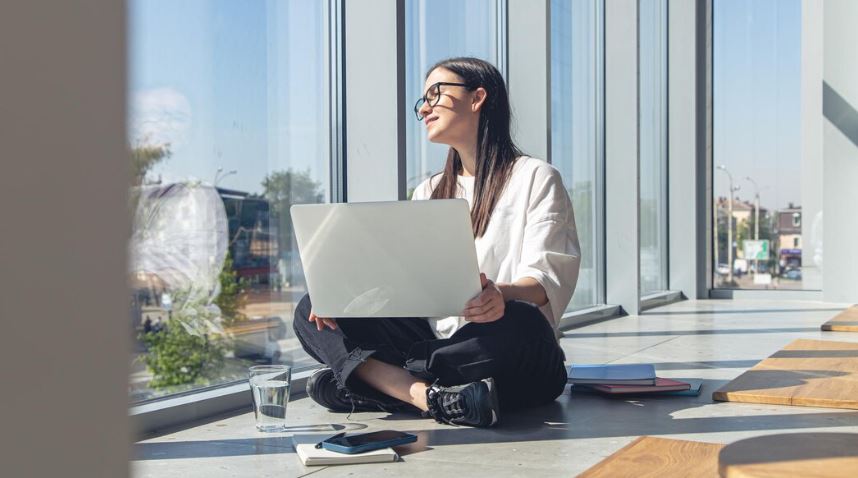 نقش روان درمانی در بهبود عملکرد شغلی